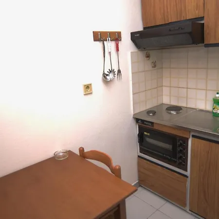 Lägenhetshotell Vandorou-lefkada 3*