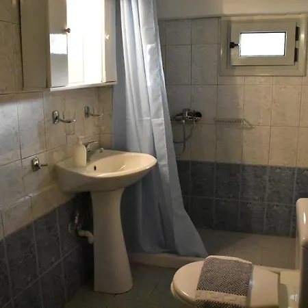 Lägenhetshotell Vandorou-lefkada 3*