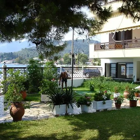 Vandorou-lefkada Lejlighedshotel 3*